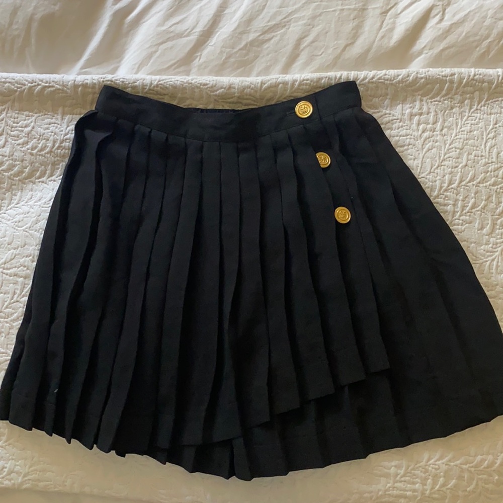 Vintage pleated skirt with gold buttons